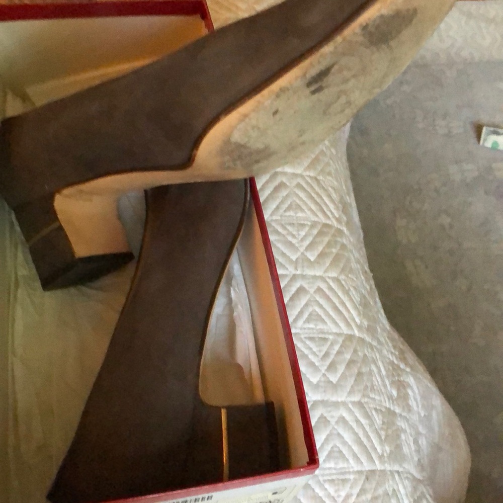 Ferragamo taupe suede women’s low heels